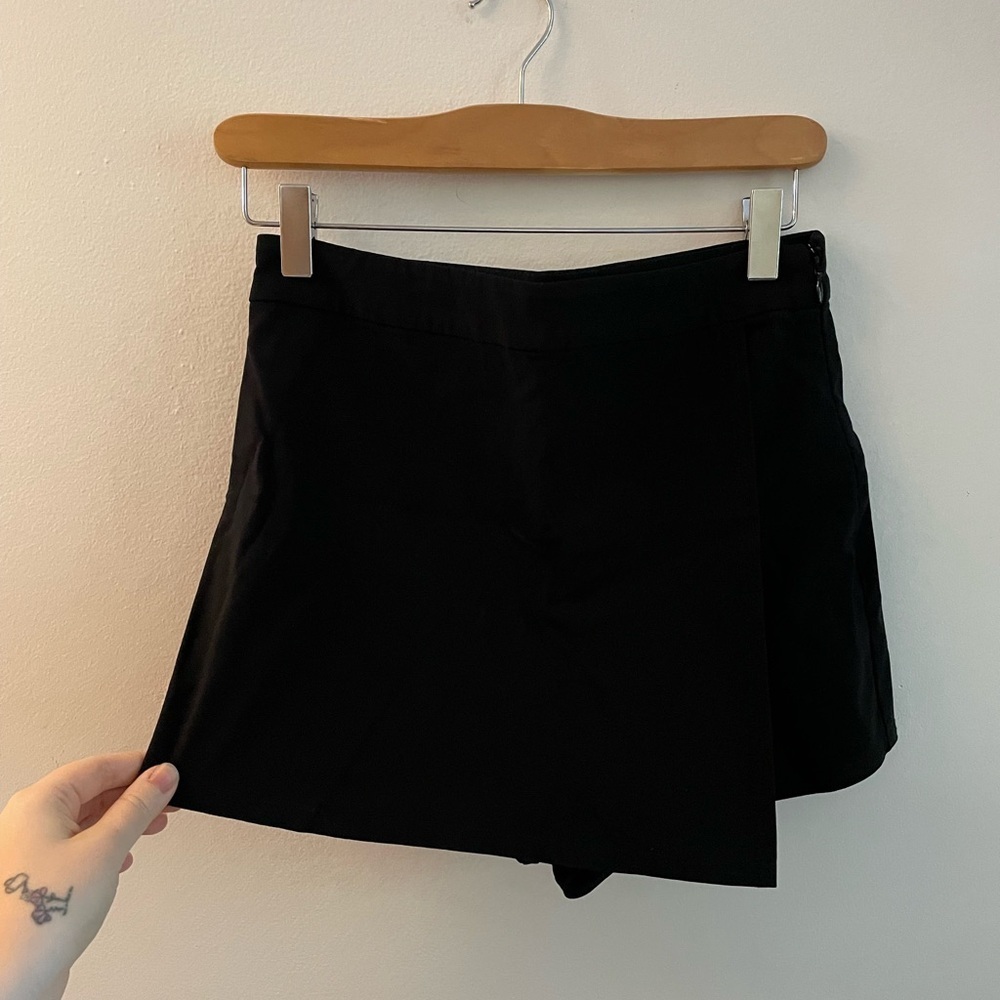 🦋3/$50 Garage Clean Girl Preppy 90s Old Money Feminine Y2K Black Skort S